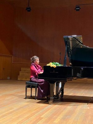 Чайковский-Володось Колыбельная в бурю
исп. Наталия Ольховская