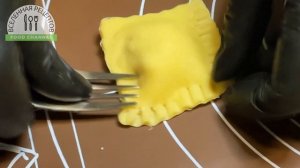 Равиоли с моцареллой, которые легко можете приготовить и Вы!!! Еда из фильмов!! "Няньки"