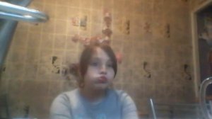 Лиза упала в обморок. Не запевай!