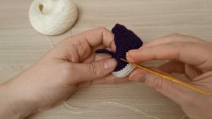 Сапожки для куклы Паола Рейна крючком, мастер-класс. Обувь для куклы своими руками. Вязанные сапожк