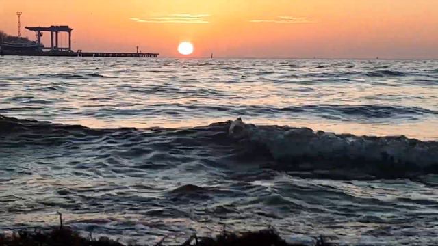 Прекрасный закат Анапа. 25 01 2019 смотреть онлайн