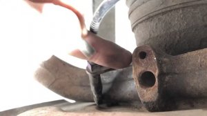 Infiniti fx35 fx45 S50 how to change front ABS sensor Замена переднего датчика ABS