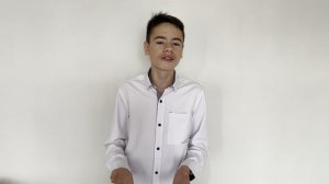 Дмитриев Егор Сергеевич : Игорь Северянин "И рыжик ,  и ландыш , и слива..."