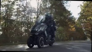 За грибами на Пежо Метрополис. 3х колесный скутер PEUGEOT METROPOLIS. Рекламный ролик.