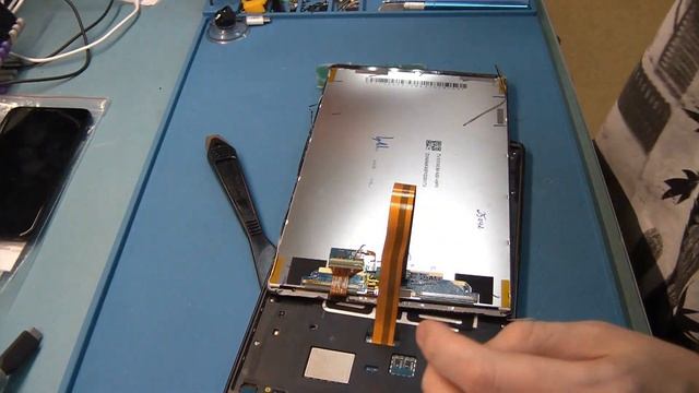 Разбираем Samsung Galaxy Tab A 10.1 SM-T515 смотреть онлайн