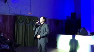 Игорь Егоров «Бэлэхтээ». Айыы уолун ырыата