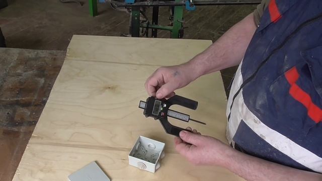 Электронные - Угломер, Высотомер. смотреть онлайн