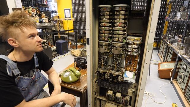 Even Older Strowger Switches 1940's UAX12 Exchange смотреть онлайн