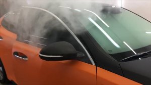 Устранение запахов в салоне авто методом «Сухой туман»