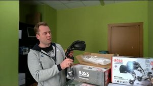 Распаковка мотоакустика Boss Audio Phantom PH800/900