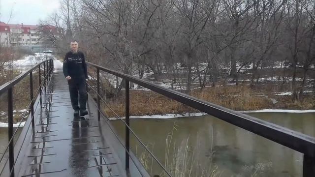 Живёт человек на Алтае смотреть онлайн