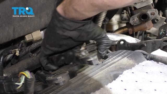 How to Replace Ignition Coils 2006-12 Ford Fusion смотреть онлайн