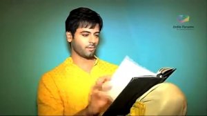 Каран Годдвани получает подарки из России / Karan Goddwani