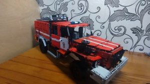 Обзор Урал 43206 3.0-40 АЦ из лего техник