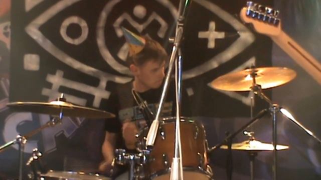 Сукины Дети - В тайге бухие смотреть онлайн