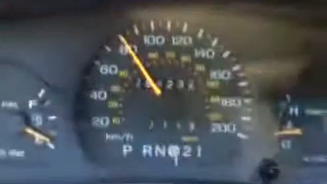 Taking the 93 Crown Victoria for a little test run after installing Cherry Bomb смотреть онлайн