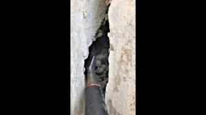 Дует из угла.  Расшиваем и заделываем