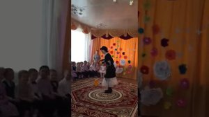 Утренник в средней группе! Я в роли Старухи Шапокляк!