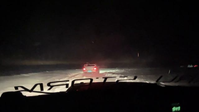 Да он есть, первый лед и последний выезд Москвича смотреть онлайн