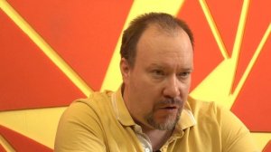 Навес над крыльцом из поликарбоната 2