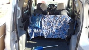 Toyota Funcargo. Салон. Складные сиденья. в Европе Yaris Verso левый руль