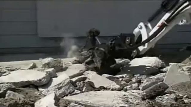 Захват трехчелюстной Bobcat в наличии ООО «Бобкэт-Центр» смотреть онлайн