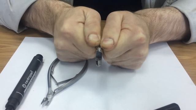 Почему необходимо делать подбив соединительной клёпки при заточке кусачек