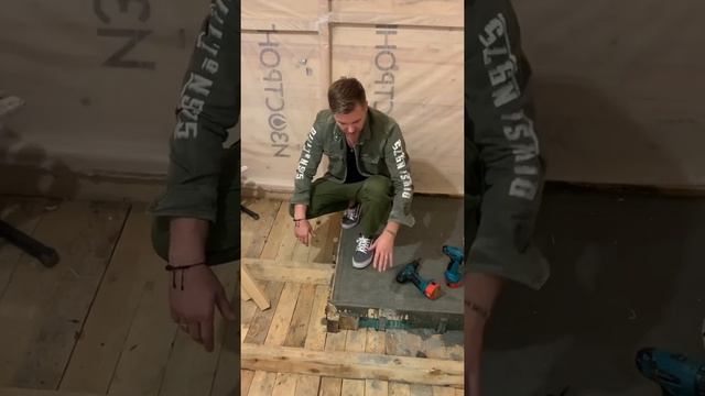 Чем лучше утеплять стены и пол в бане!?
