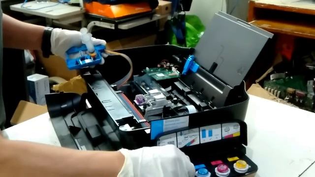 HOW TO REMOVE BUBBLES INK IN HP TANK WIRELESS 415 смотреть онлайн