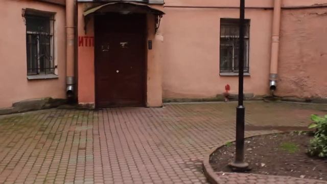 Санкт-Петербург. Знаменитый двор-колодец смотреть онлайн