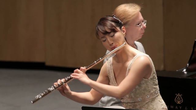 The Swan (Saint-Saëns) - Hideko Amano & Tatyana Stepanova смотреть онлайн