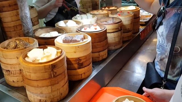 очень Много нас Китайцев смотреть онлайн