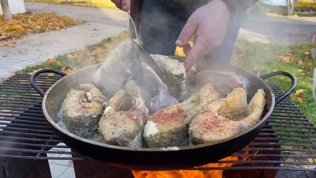 РУМЯНАЯ КОРОЧКА ДОПОЛНИЛА ЭТОТ ВКУС ДЕТСТВА ! ЖАРЕНЫЙ ОТЦОВСКИЙ ЛЕЩ ENG SUB  #рецепты #рыба #блюдо