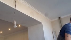 как красить карниз ( галтели ) под натяжной потолок! / how to paint the eaves