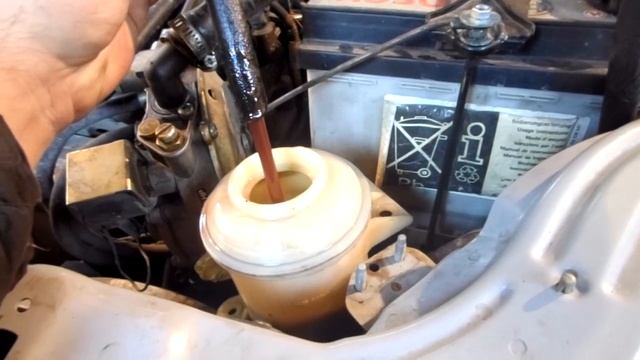 Слив масла , и промывка системы гур . смотреть онлайн