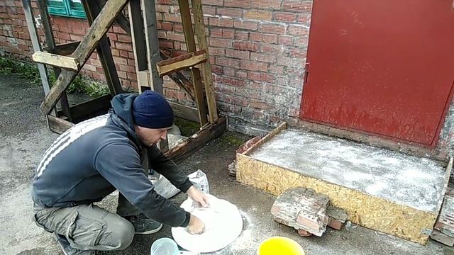 Не дорогой Ремонт ступеней крыльца с добавкой мраморной крошки