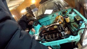 Как всегда попробуем завести ланос, пинки!