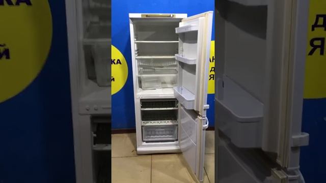 Холодильник Indesit SB1670 028