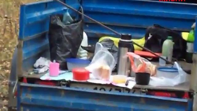 КАК РУБИТЬ ДЕРЕВЬЯ. РУБИМ ЛЕС. смотреть онлайн