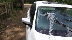 Мало кто из владельцев Volkswagen об этом задумываются. Дефлекторы лобового стекла. #VAG Group