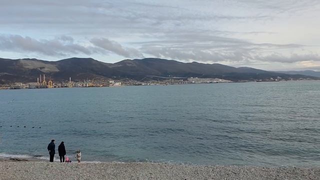 НОВОРОССИЙСК.. ПРОГУЛКА К МОРЮ ПЕРЕД ОТЪЕЗДОМ...6 января 2019... смотреть онлайн