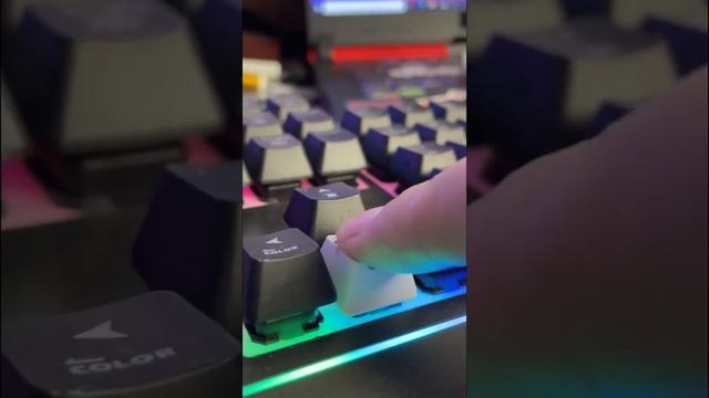 Распаковка самой крутой аниме клавиатуры!спаковка самой крутой аниме клавиатуры!