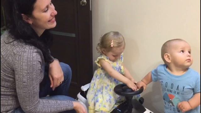 Потому, что нельзя смотреть онлайн