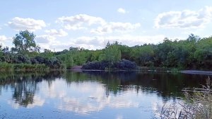 Магнитогорск, северный пляж реки Урал, парк Ветеранов Магнитки, сквер у Первой палатки (03.08.2022)