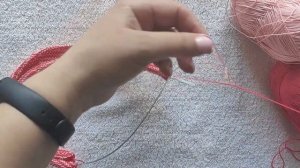 Летняя кофточка круглой кокеткой на девочку 7 - 8 лет, спицами