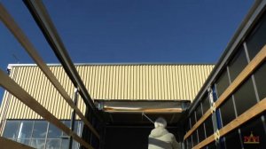 Volvo FL 240 бортовая платформа со сдвижным тентом и подъемной сдвижной крышей