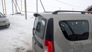 Установка спойлера СТ ТЕХНОЛОДЖИ-ФАНАТ на Ларгус