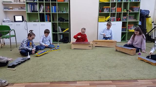 Carol of the Bells в исполнении 4 класса смотреть онлайн