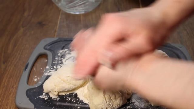 Все в шоке, что я готовлю хлеб на сковороде Без Духовки!Магазинный не покупаю с начала карантина! смотреть онлайн