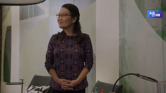 Как опытный кадровик управляет компанией. Сериал Кремниевая долина